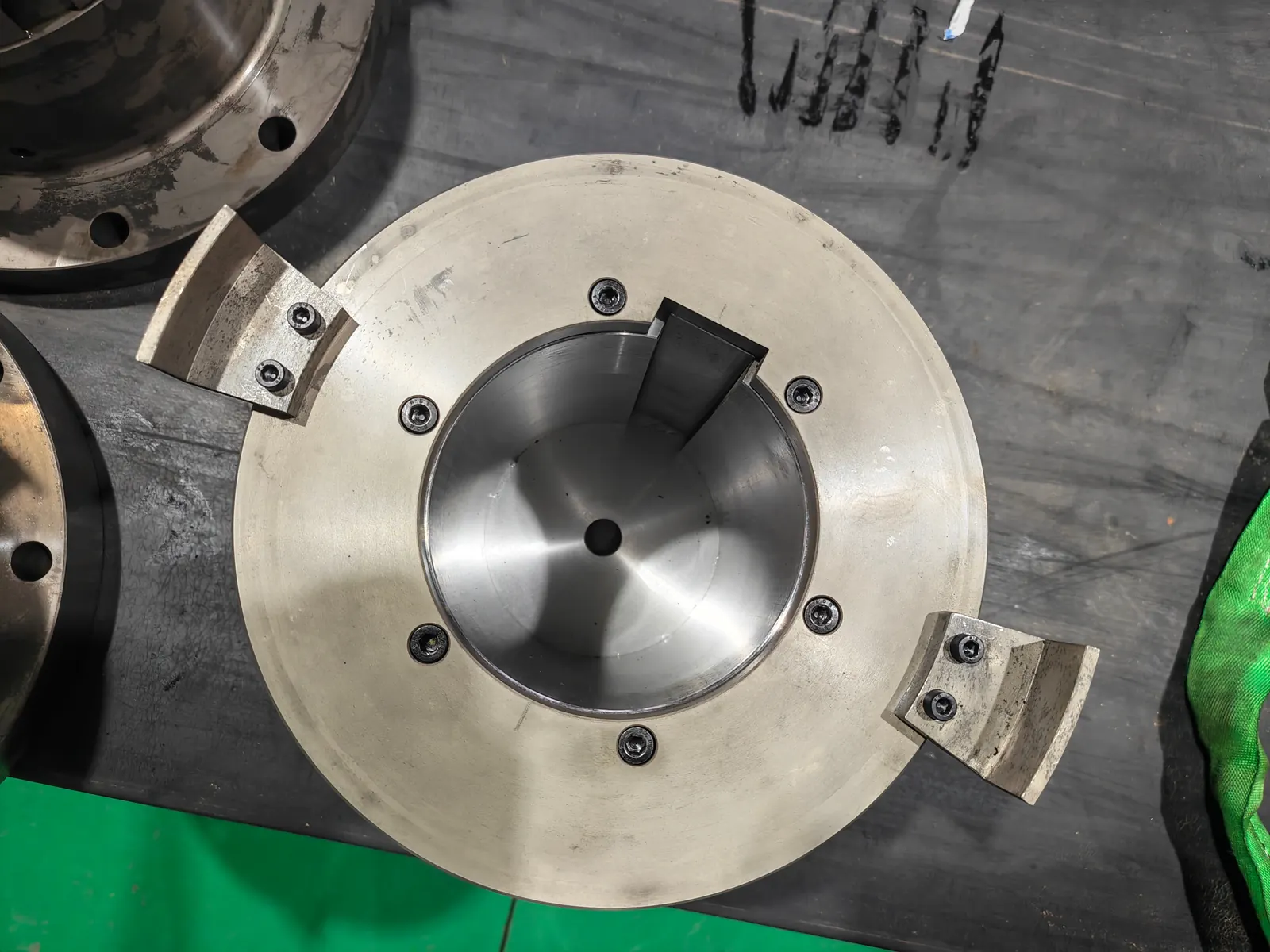 Hydraulic coupling detail 3